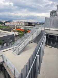Escadas metálicas